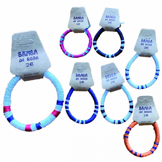 D-609 - Lot de 50 bracelets ethniques
